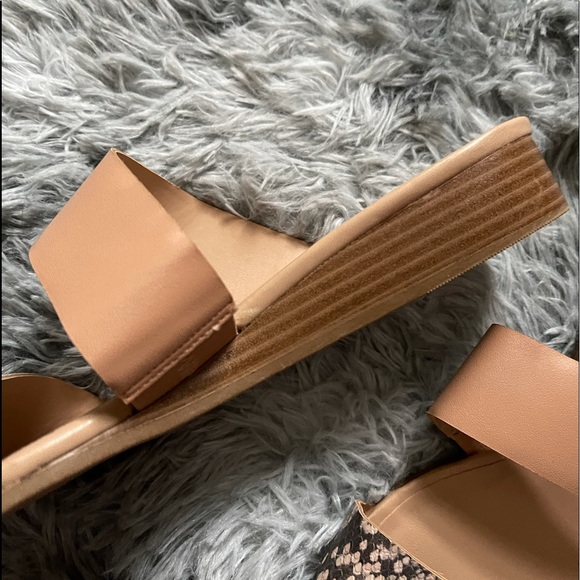 Snake two-tone sandals - Picture 3 of 3